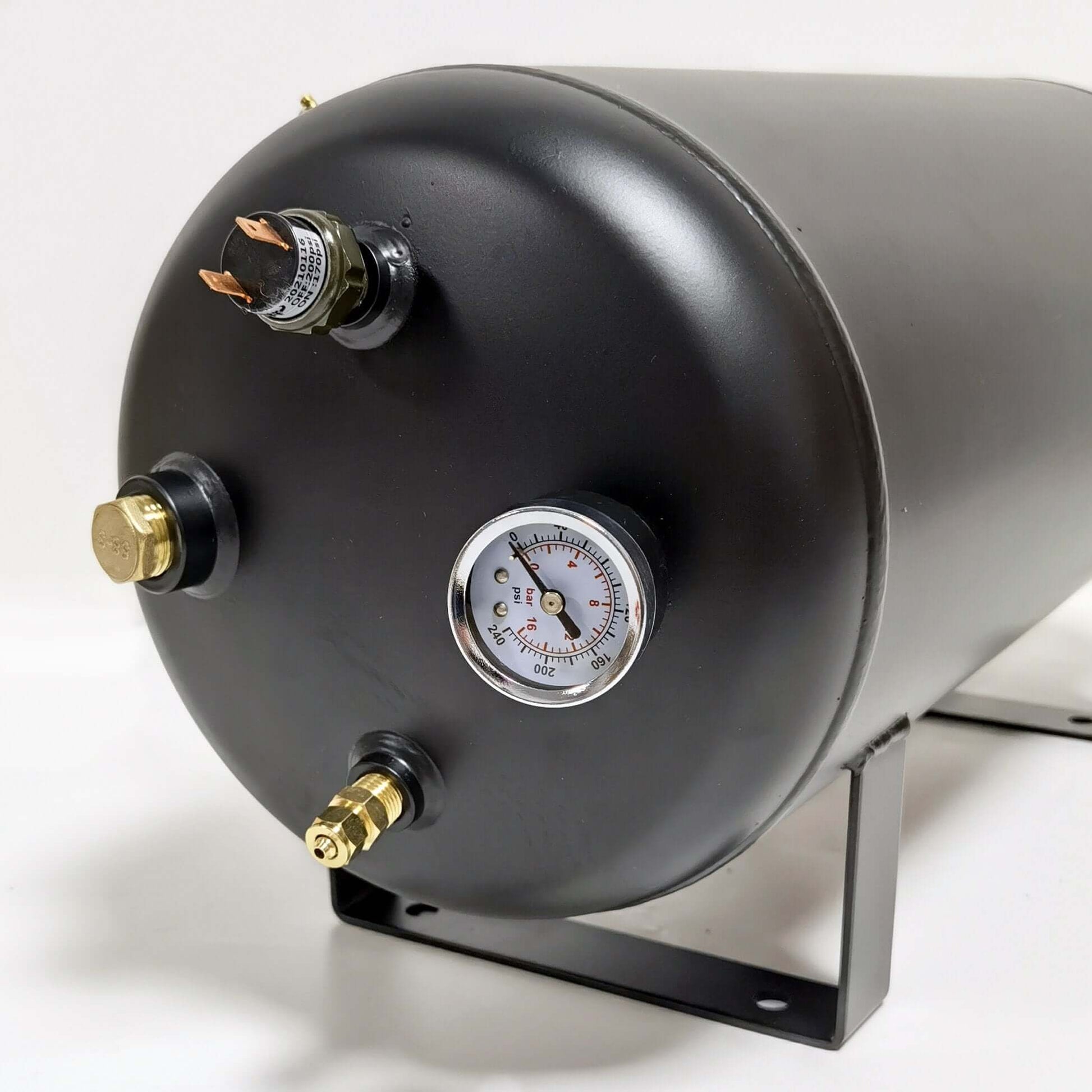 [UNIQUE OFFER] Hurricane 5Gal Train Horn Kit 10-Second Honk Time 